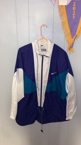 Vintage 1980s Nike Windbreaker Grape