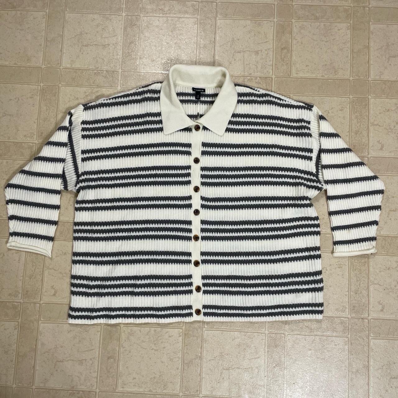2022 Torrid Womens 3X Grey White Striped Pullover Collared Button Front Sweater