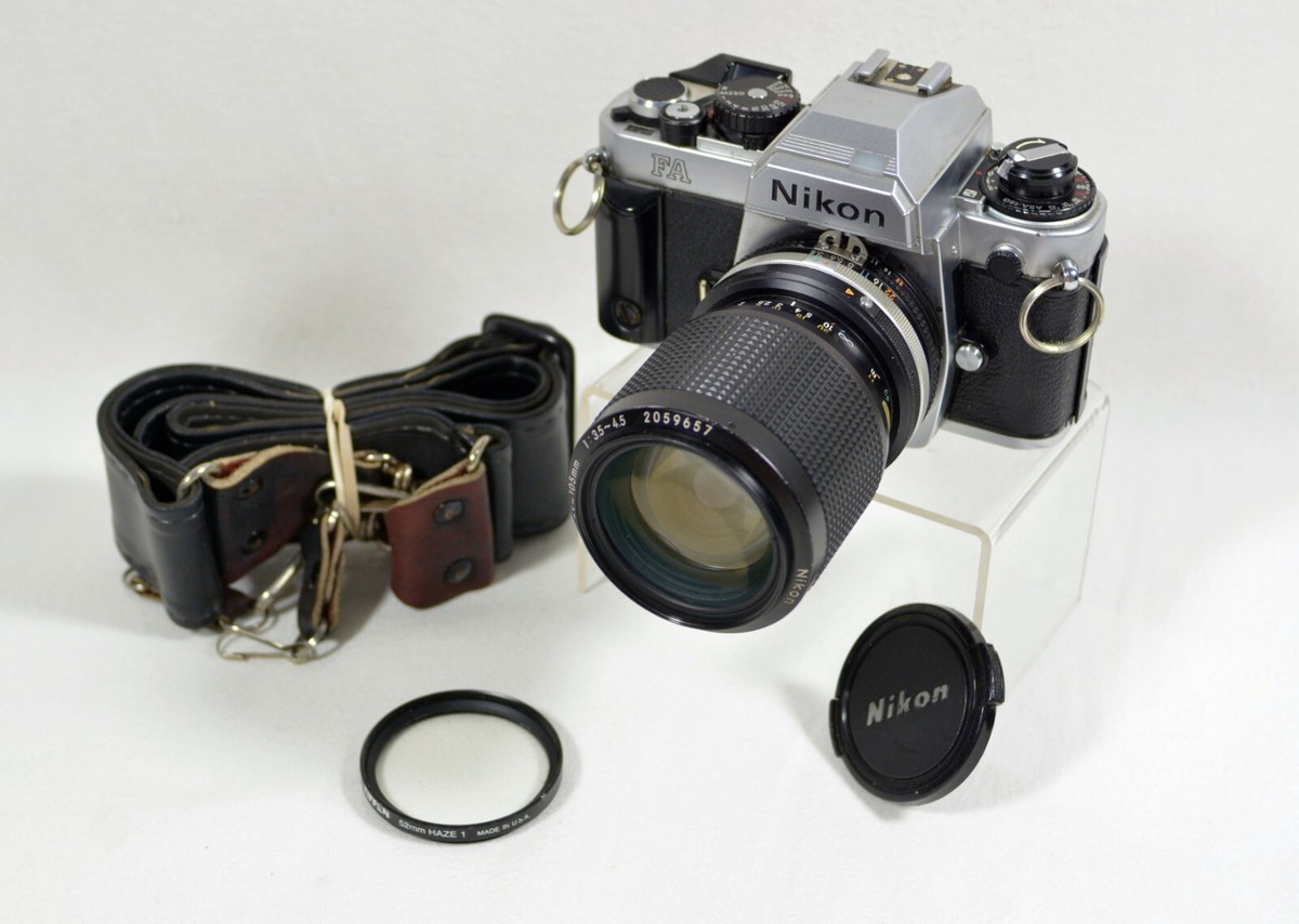 Nikon FG 35mm SLR Camera w/Nikon NIKKOR 35-105mm f/3.5-4.5 AiS