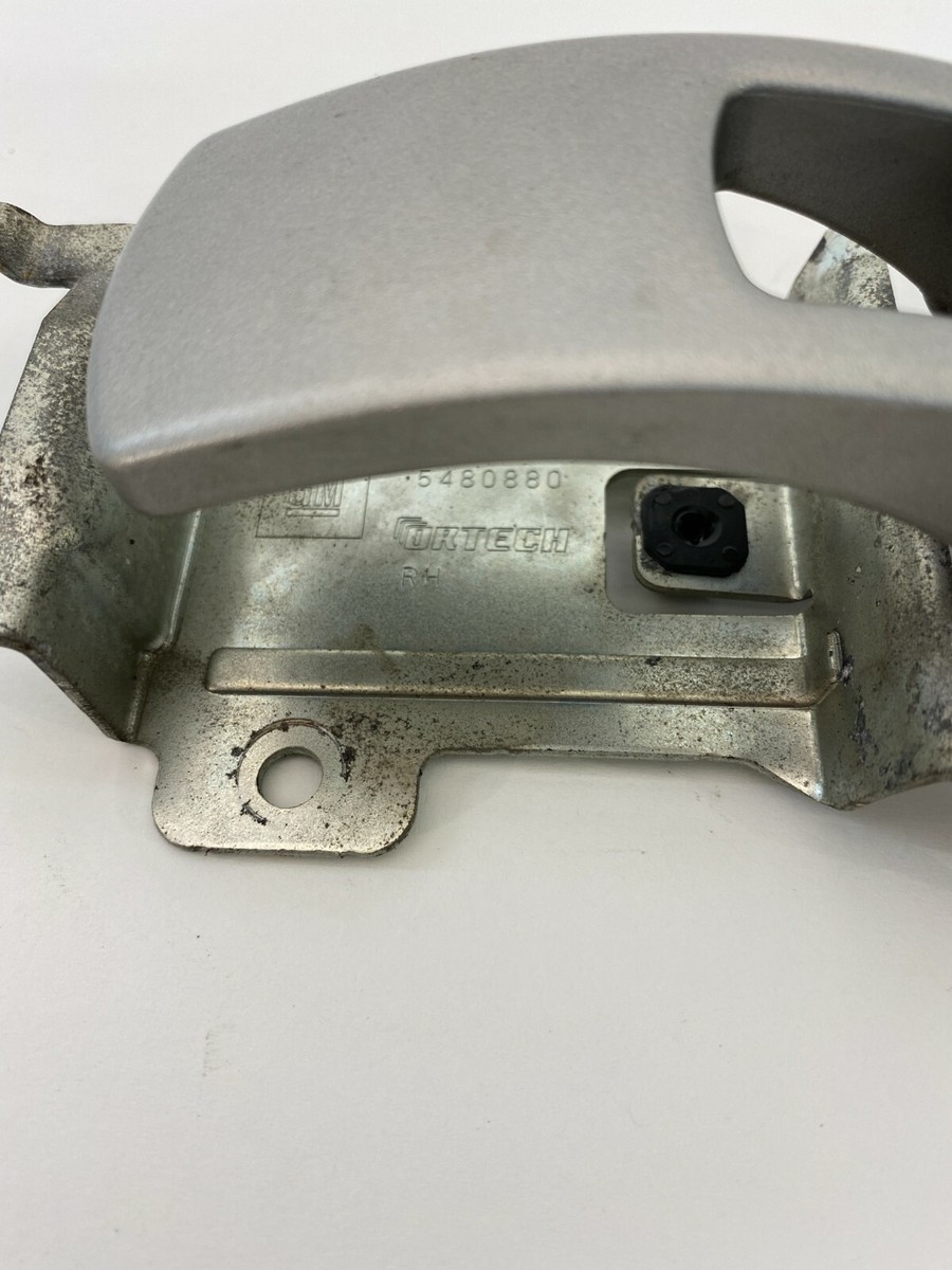 X AUTOHAUX Door Lock Actuator Motor - Front Right Passenger Side For Chevy Equinox 2005-09 & Pontiac Torrent 2006-09 - View #11
