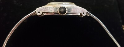 Vintage 1976 Ladies SEIKO White Gold Plated 17Jewel Watch 11-8280