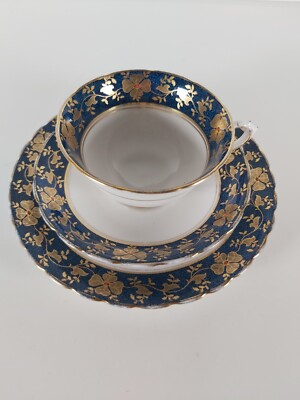 Toskanisches Porzellan Teetrio - Teetasse, Untertasse und Teller