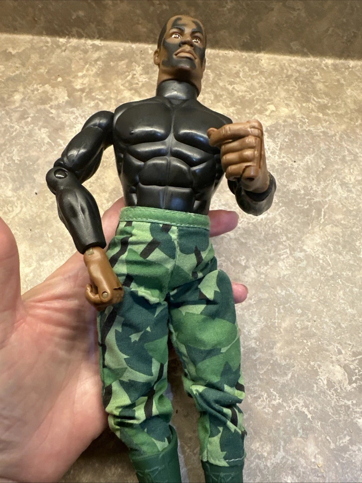 1996 Hasbro G.I. Joe Action Figure BLACK SUIT CAMO FACE PAINT 12" PANTS/BOOTS - Image 4 of 4