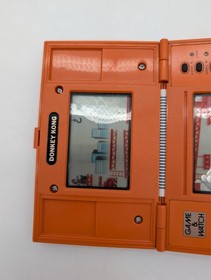 Nintendo Game & Watch Donkey Kong &ndash; UNTESTED &ndash; NO BATTERY COVER &ndash; AS-IS Parts