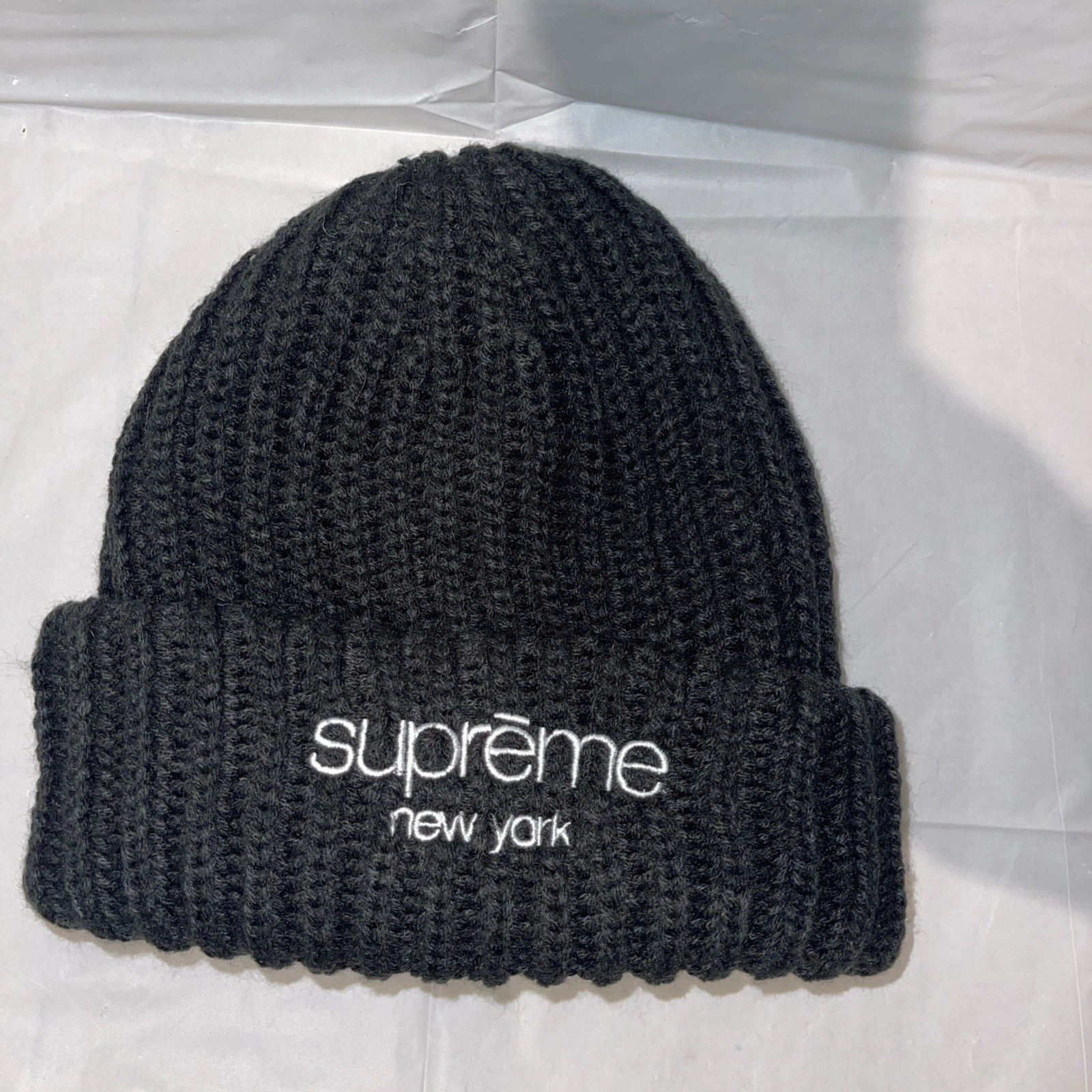 Supreme Chunky Ribbed Beanie FW22 Black NWOT
