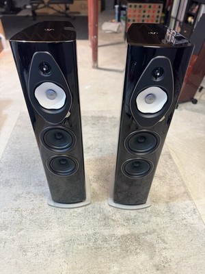 Sonus Faber Sonetto V G2 - Piano Black - Excellent Condition!!