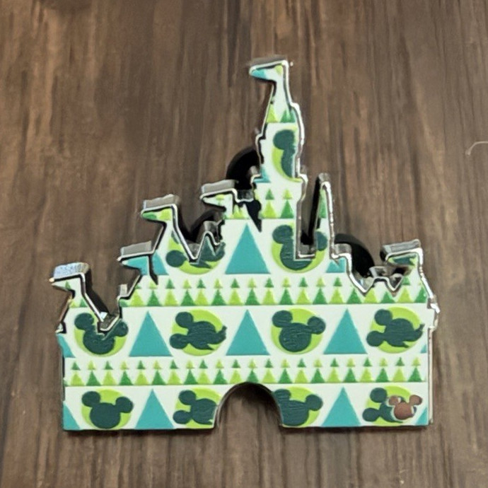 Disneyland Mickey Mouse Castle Icon Green Pattern Hidden Mickey Pin 2025