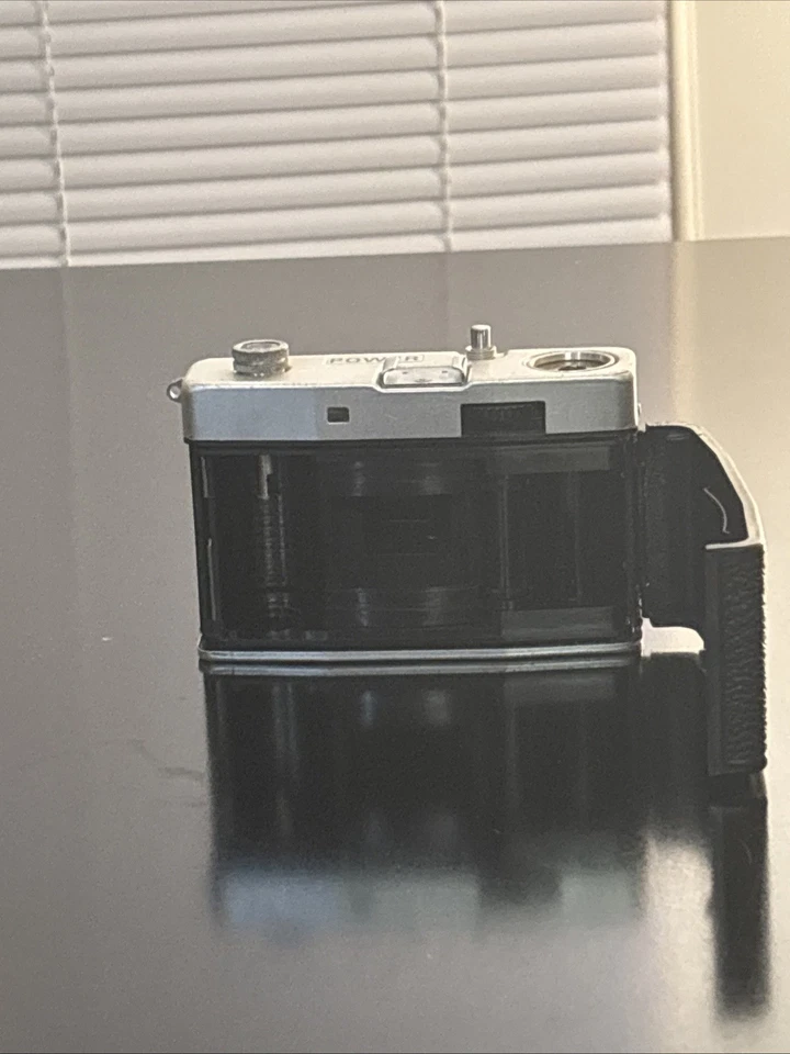 Câmera de Filme Vintage HC 35 Década de 1970 - Imagem 3 de 4