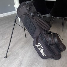 Titleist Black Stand Golf Bag 4-Way Divider System Polyester Zip Handle