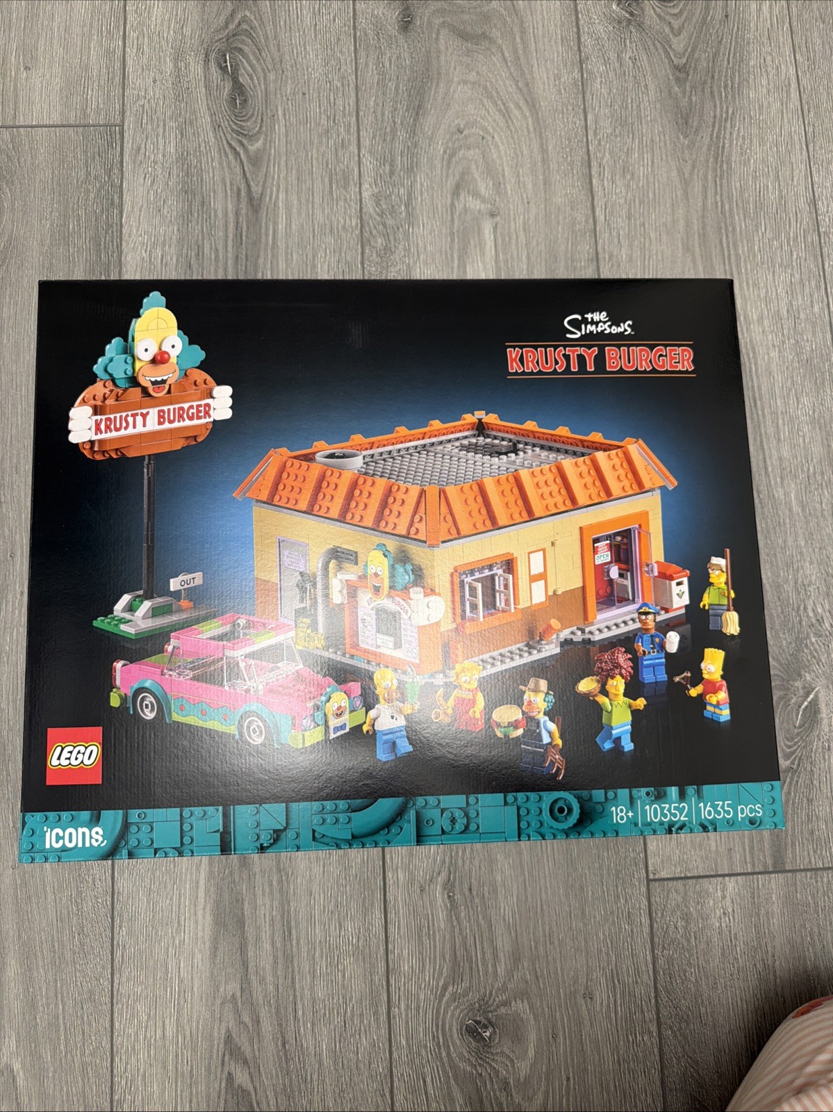 LEGO Icons the Simpsons Krusty Burger 10352