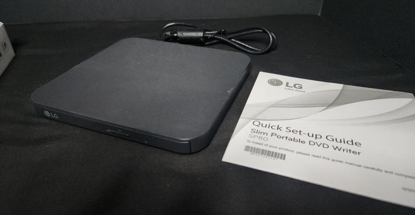 LG Ultra Slim Portable Dvd Writer SP80NB80 For Mac & Windows New Open