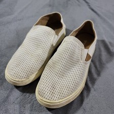 Olukai Pehuea Mesh Slip On Shoes White / Tan  Women's 8.5 Summer Beach Outdoor