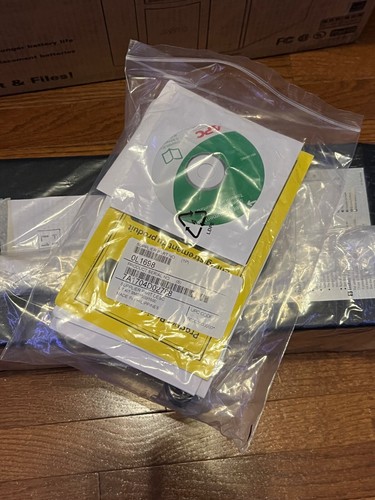 APC Schneider Electric Smart-UPS 1000/1500VA New Open Box - Afbeelding 6 van 8