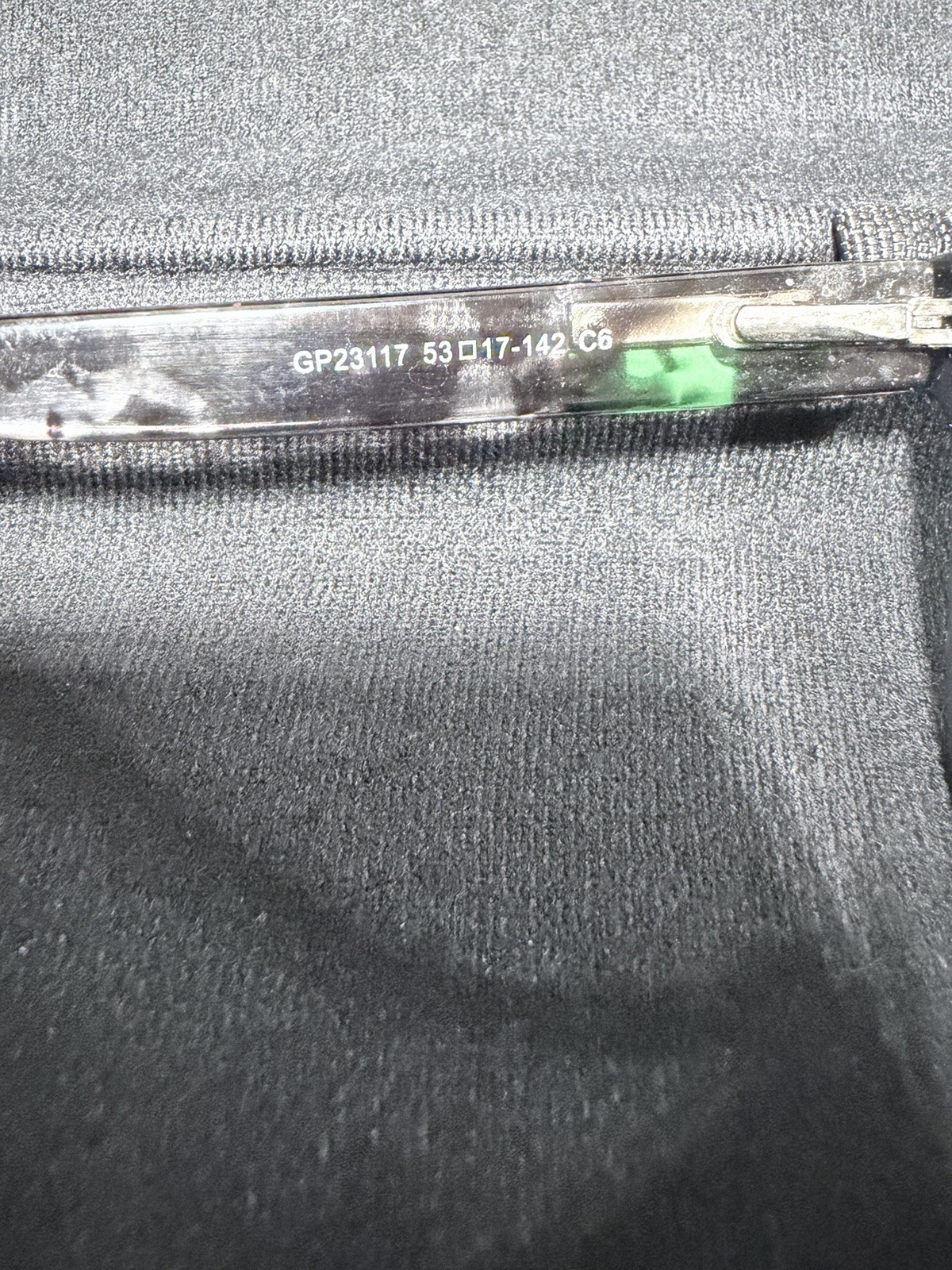 Gucci GP23117 C6 Eyeglass Frames 53-17-142 Clear Demo Lenses + Case thumbnail 5