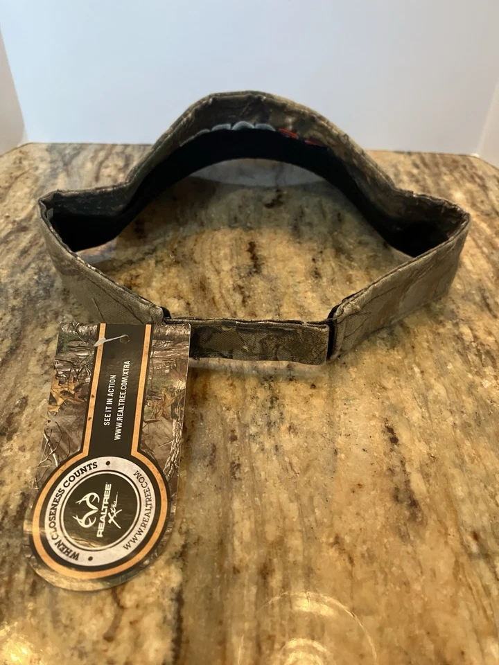 Real tree Brand New With Tags. Visor The Gorge . Richardson. - Image 3 of 3