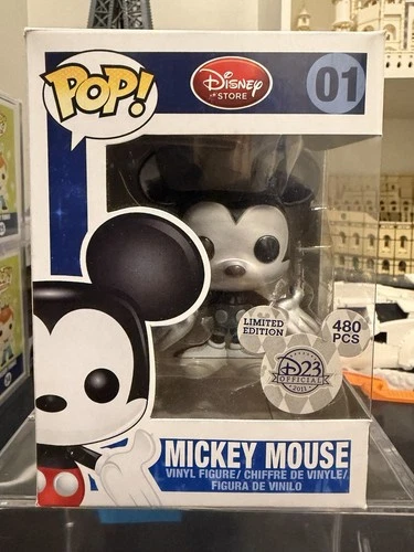 Funko POP! Metallic Mickey Mouse 2011 D23 SDCC LE 480 w/armor