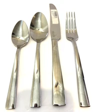 NEW 4 Piece Artisanal Kitchen Supply Woodbury Glossy Stainless Flatware