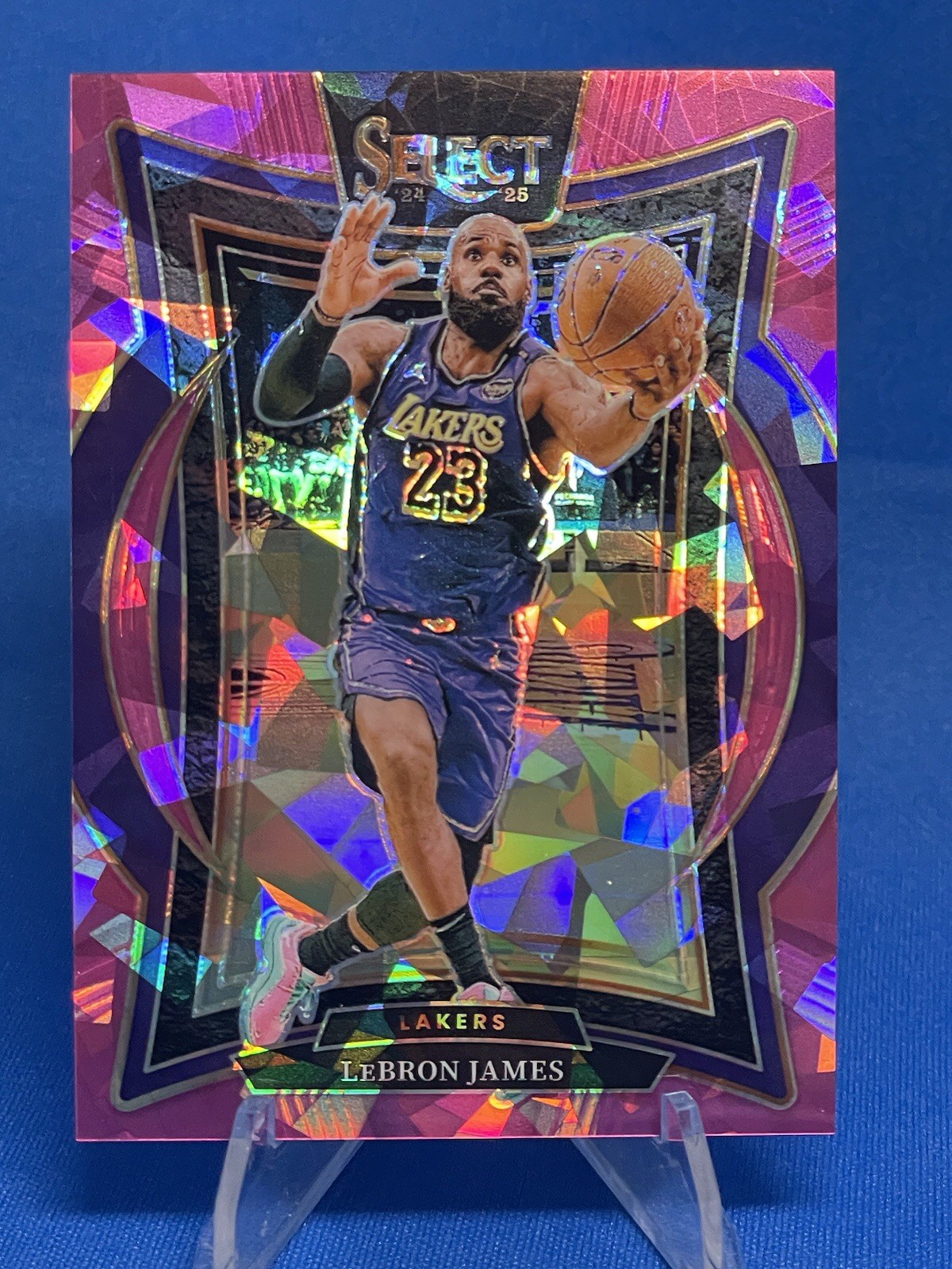 2024-25 Panini Select - Concourse LeBron James #54 Pink Cracked Ice Prizm /99