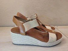 Vionic Women's Calera Camel Leather Espadrille Wedge Sandals Size 9