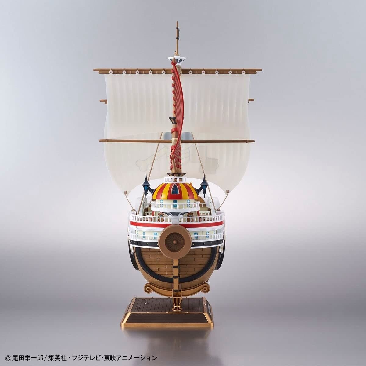 One Piece Thousand Sunny Pirate Ship Model