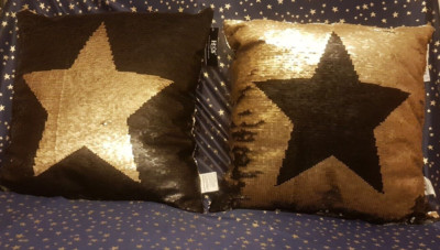 2 Dekokissen, Schwarz/Gold, Pailletten, Stern, modern, Loft,45x45cm NEU