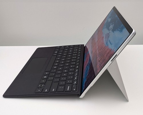 Microsoft Surface Pro 9 13" i5-1245U/16GB RAM/512GB SSD/Keyboard/Wty 2026 - Picture 4 of 6