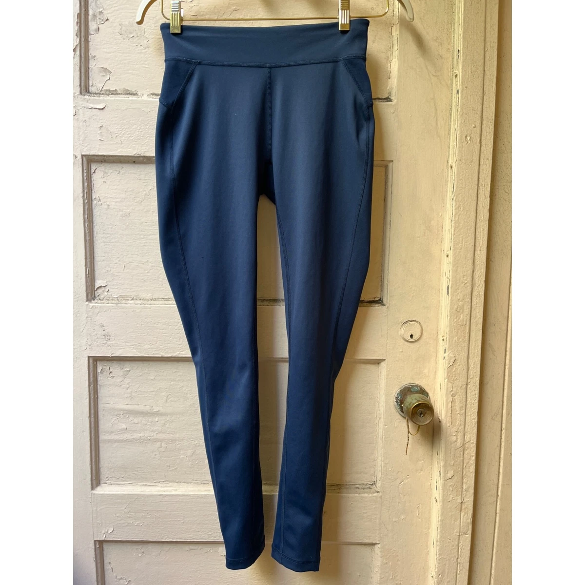 Uniqlo top workout leggings