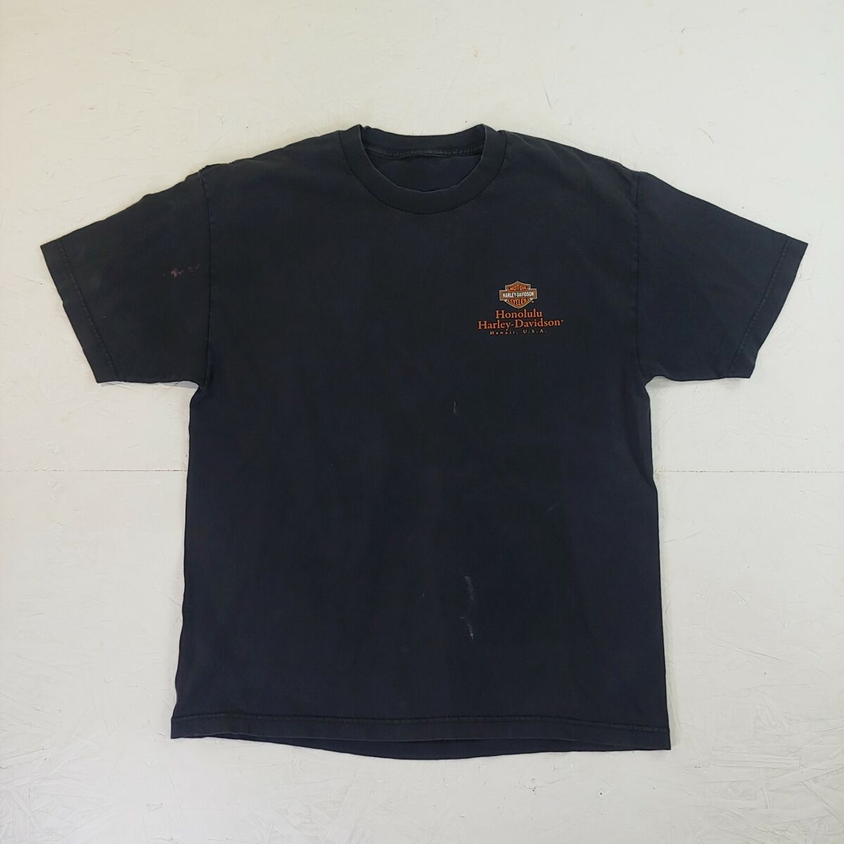 Harley Davidson T-shirt Honolulu Hawaii motorcycles pin-up Harley Davidson T-shirt Honolulu Hawaii motorcycles pin-up