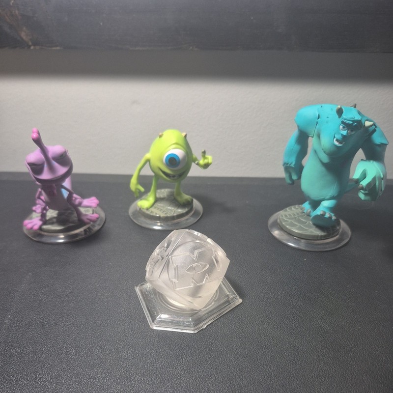 Disney Infinity Crystal Clear Starter Playset Piece Monsters University characte