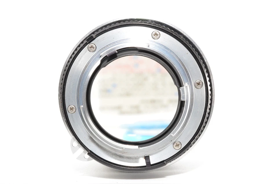 Nikon Nikkor 55mm f1.2 MF Ai F-mount #2377 [Includes many accessories] - Image 4 of 4