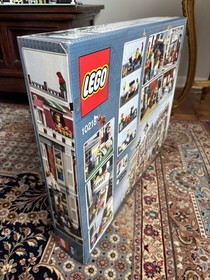 LEGO Creator Expert Pet Shop 10218 &ndash; BRAND NEW & FACTORY SEALED