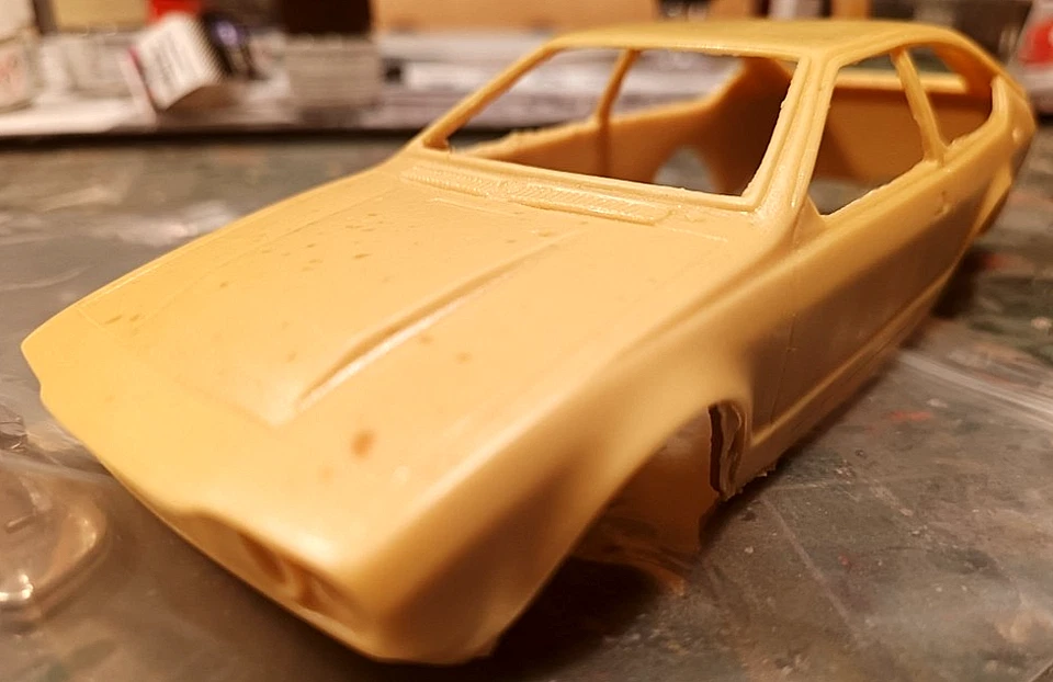 KIT CARROSSERIE RESINE ALFA ROMEO GTV 1984 NARTON - 1/24 - Photo 2/3