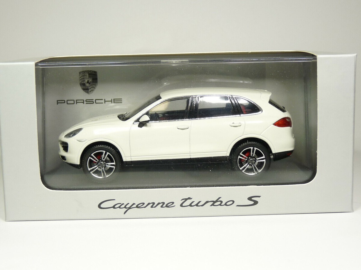 【未開封】MINICHAMPSポルシェCayenne turbo 1/43限定品 MINICHAMPS 1:43 Porsche 955 Cayenne Turbo - Gray Metallic | eBay