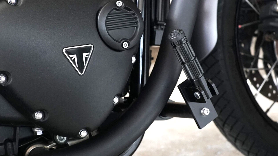 Triumph Speed And Street Twin 2016+ Kit de clavijas de pie de carretera controles delanteros NUEVO Foto 3 de 4