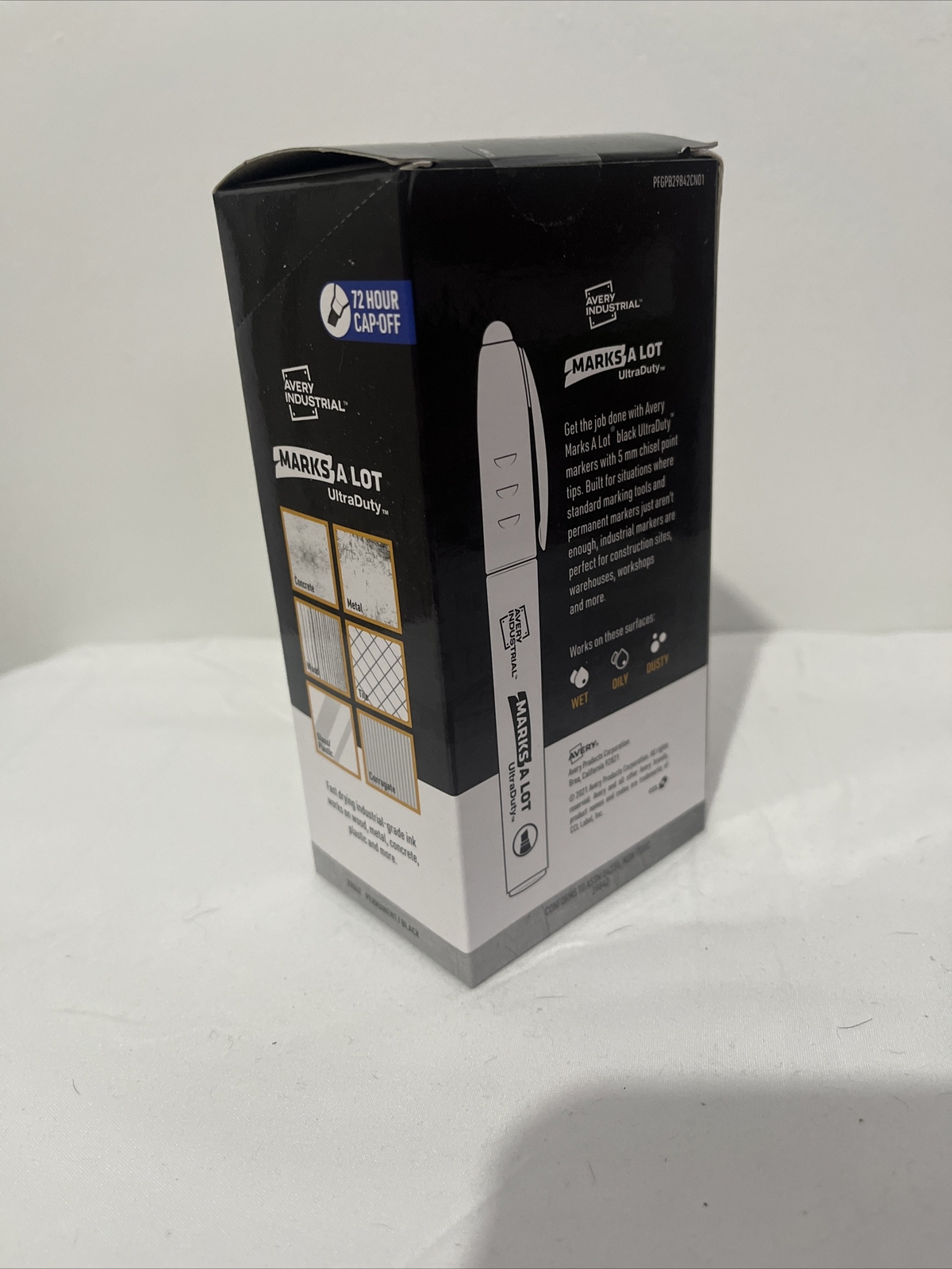 MARKS A LOT UltraDuty Permanent Markers, Medium Chisel Tip, Black, 12/Box