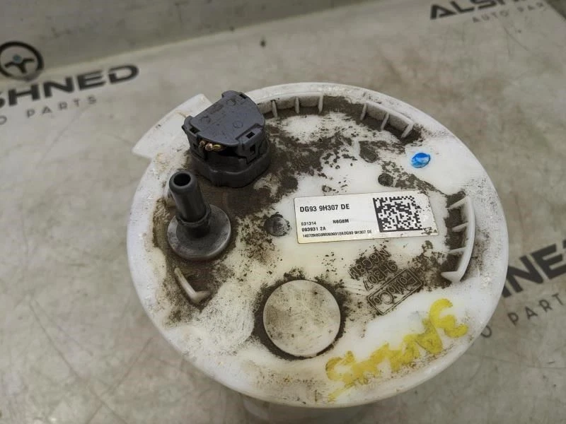 Conjunto de bomba de combustible Ford Fusion 2013-2019 2,5 L DG939H307DE OEM Foto 3 de 4