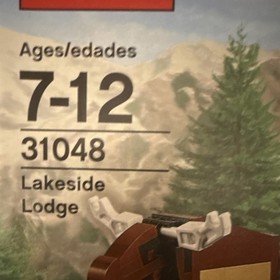 LEGO Creator Lakeside Lodge 31048 Complete Set Box 368 Pieces 7-12 3-in-1