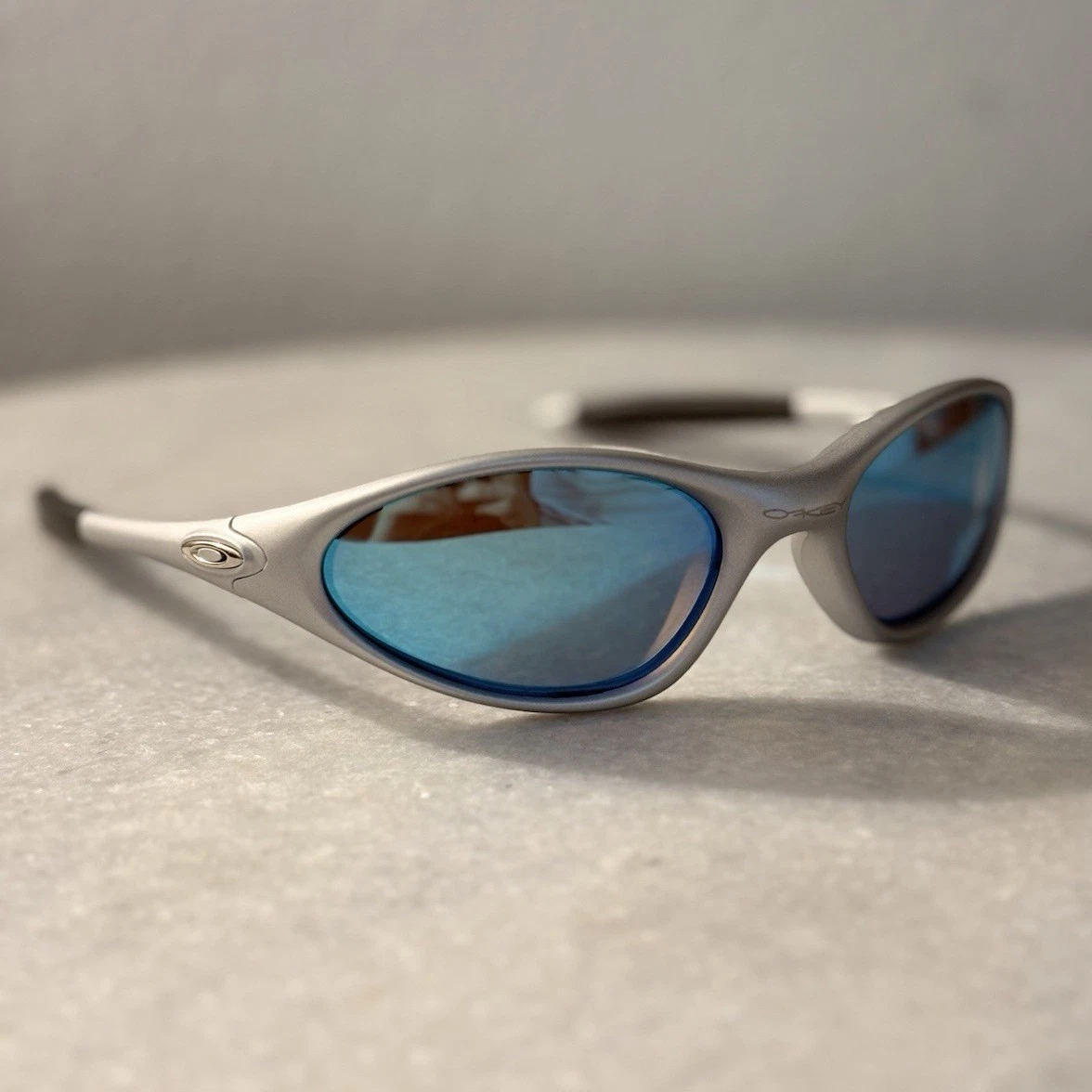 Oakley Minute for sale | eBay