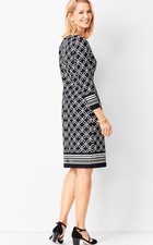 Talbots Geo Print Sheath Dress Women’s Sz 2 Stretch Ponte Career Party Casual