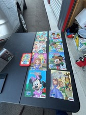Disney Junior Me Reader 8-Book Library and Electronic Reader