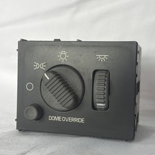 99 00 01 02 Silverado Tahoe Yukon Headlight Light Lamp Switch Oem 15755595
