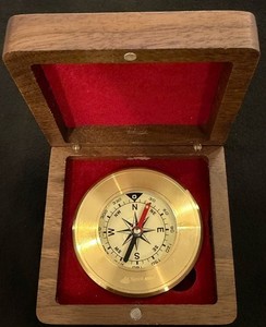Vintage Liquid / Marine Brass Compass 2.25”dia in Wooden Box Engraved SeaLead