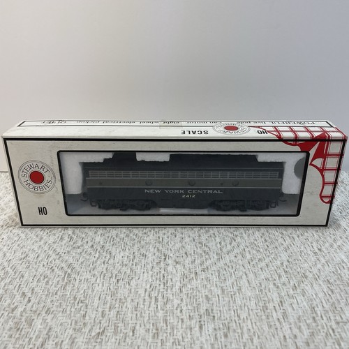 Locomotora central Stewart Hobbies escala HO F7B fase 1 Late New York NY 9141 | Condition: Used