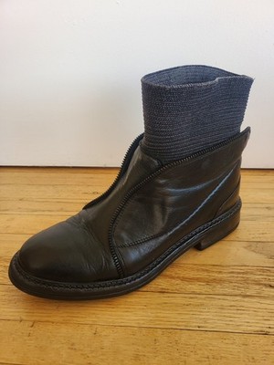BALDININI BLACK LEATHER ANKLE BOOTS SIZE 8.5 39