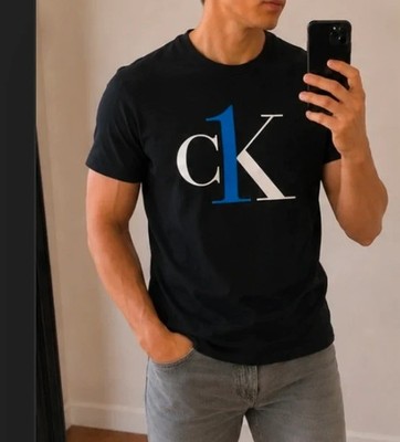 Calvin Klein T-Shirt