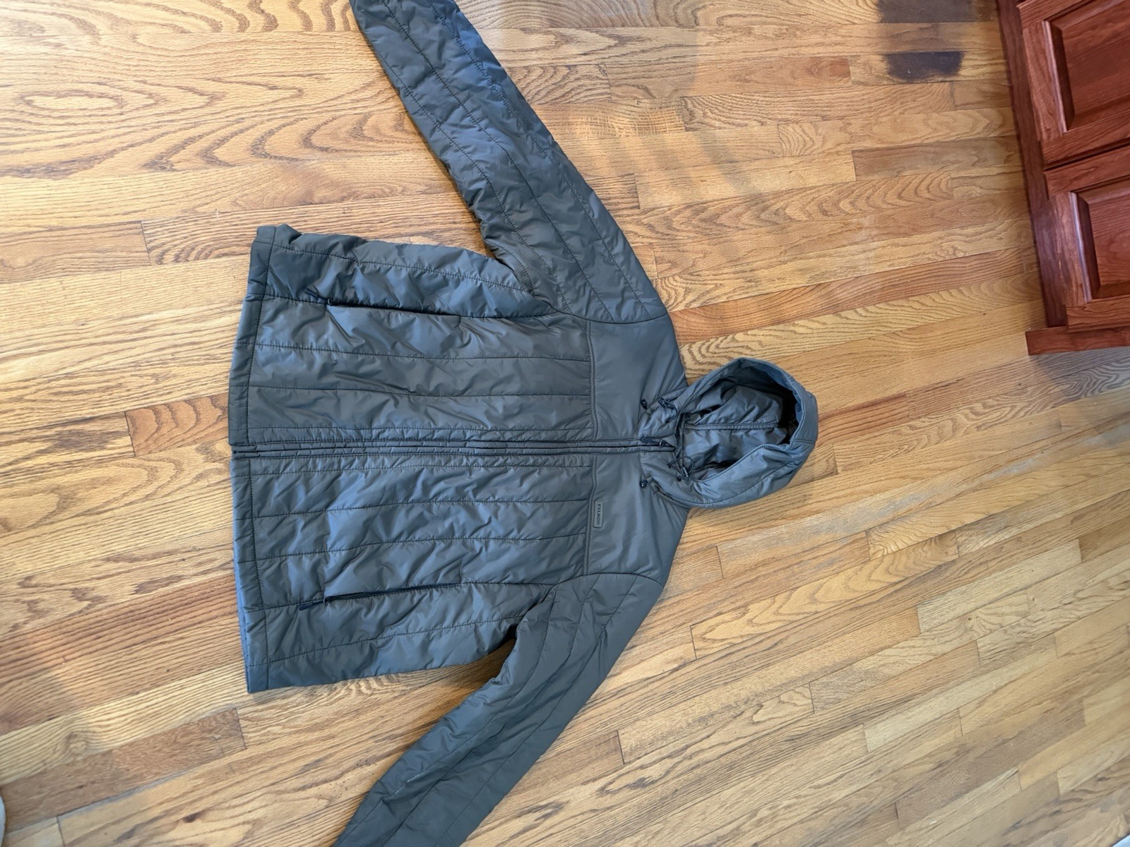 Filson Jacket Ultralight Primaloft Puffer Coat Olive Green Hooded Sz XL MINT!