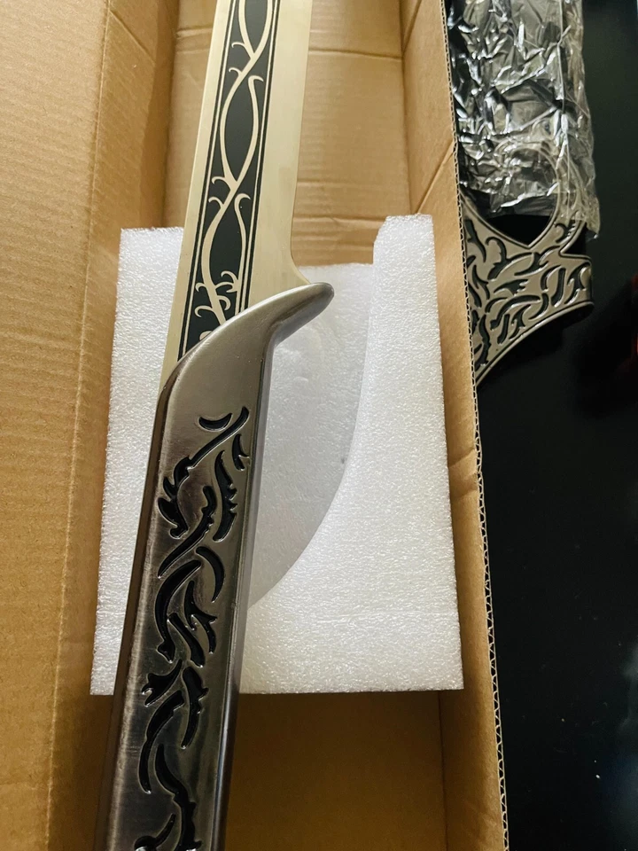 27"Elven King Sword Stainless Steel Lord of ring 1:1 Film size,beautiful,2 color - Image 3 of 4