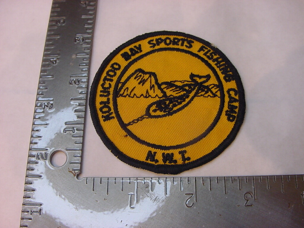 ショップで Vtg Hunting Fishing Patch Iron On Sew On Field Stream 海外 即決 うえで