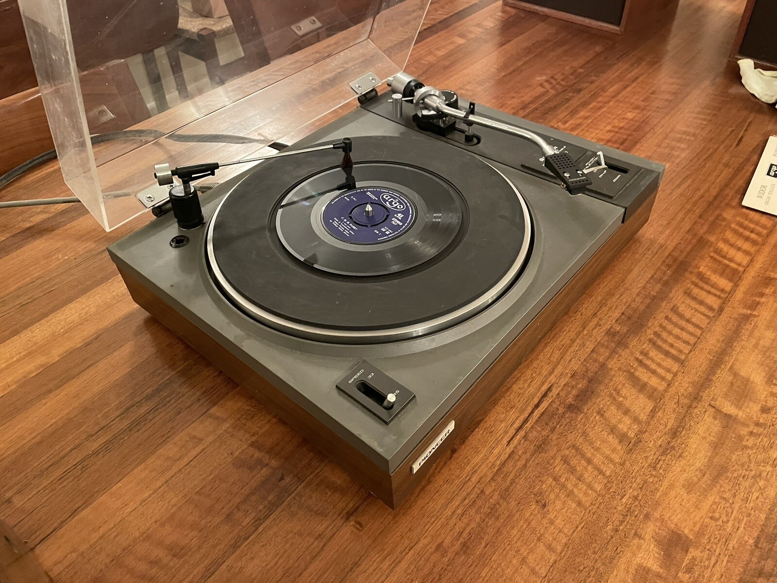 Vintage 1976 Pioneer PL112D Belt Drive Turntable + Audio Technics