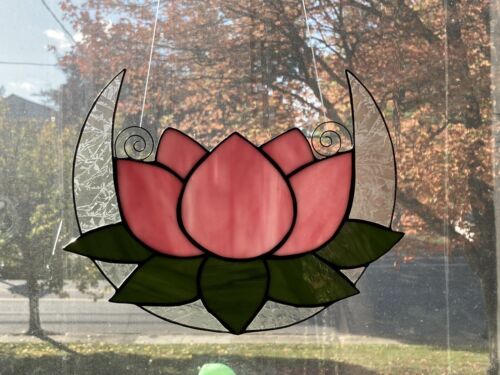 Stained Glass Lotus Blossom SunCatcher Pink Usa Handcrafted - Picture 1 of 3